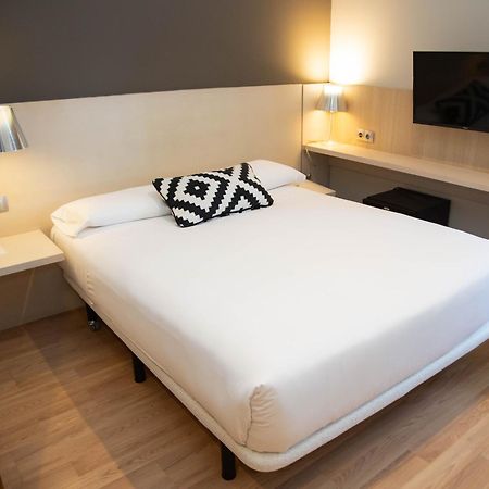 Hotel Restaurante Cadosa Soria Ngoại thất bức ảnh