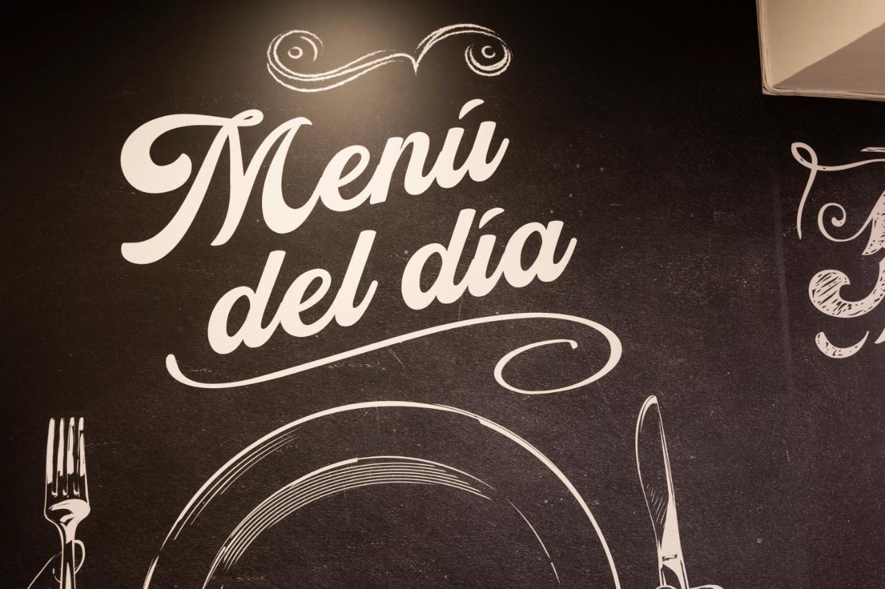 Hotel Restaurante Cadosa Soria Ngoại thất bức ảnh