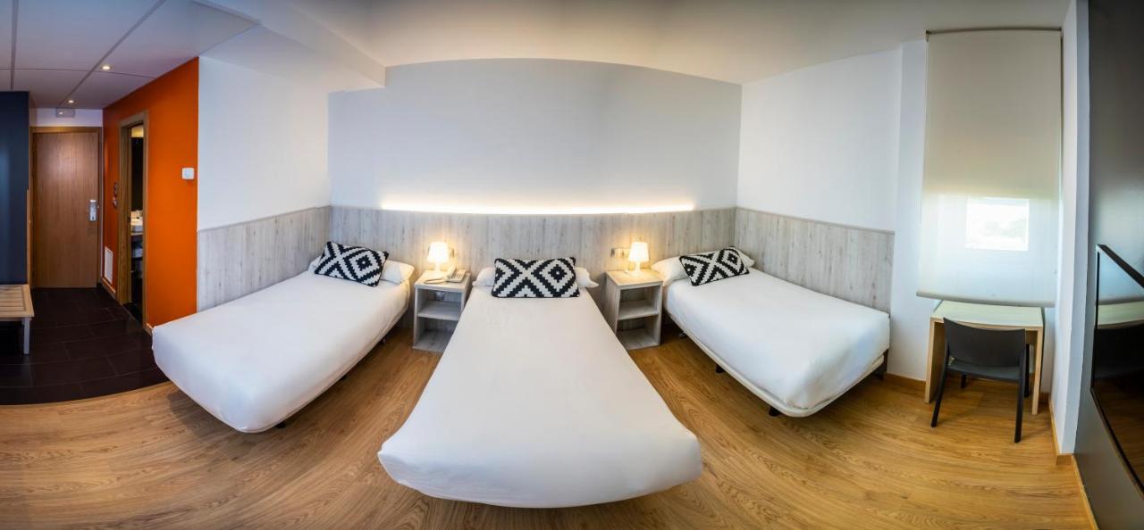 Hotel Restaurante Cadosa Soria Ngoại thất bức ảnh