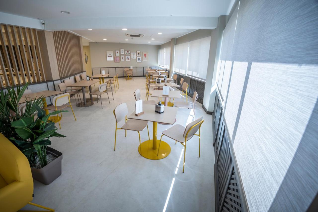 Hotel Restaurante Cadosa Soria Ngoại thất bức ảnh