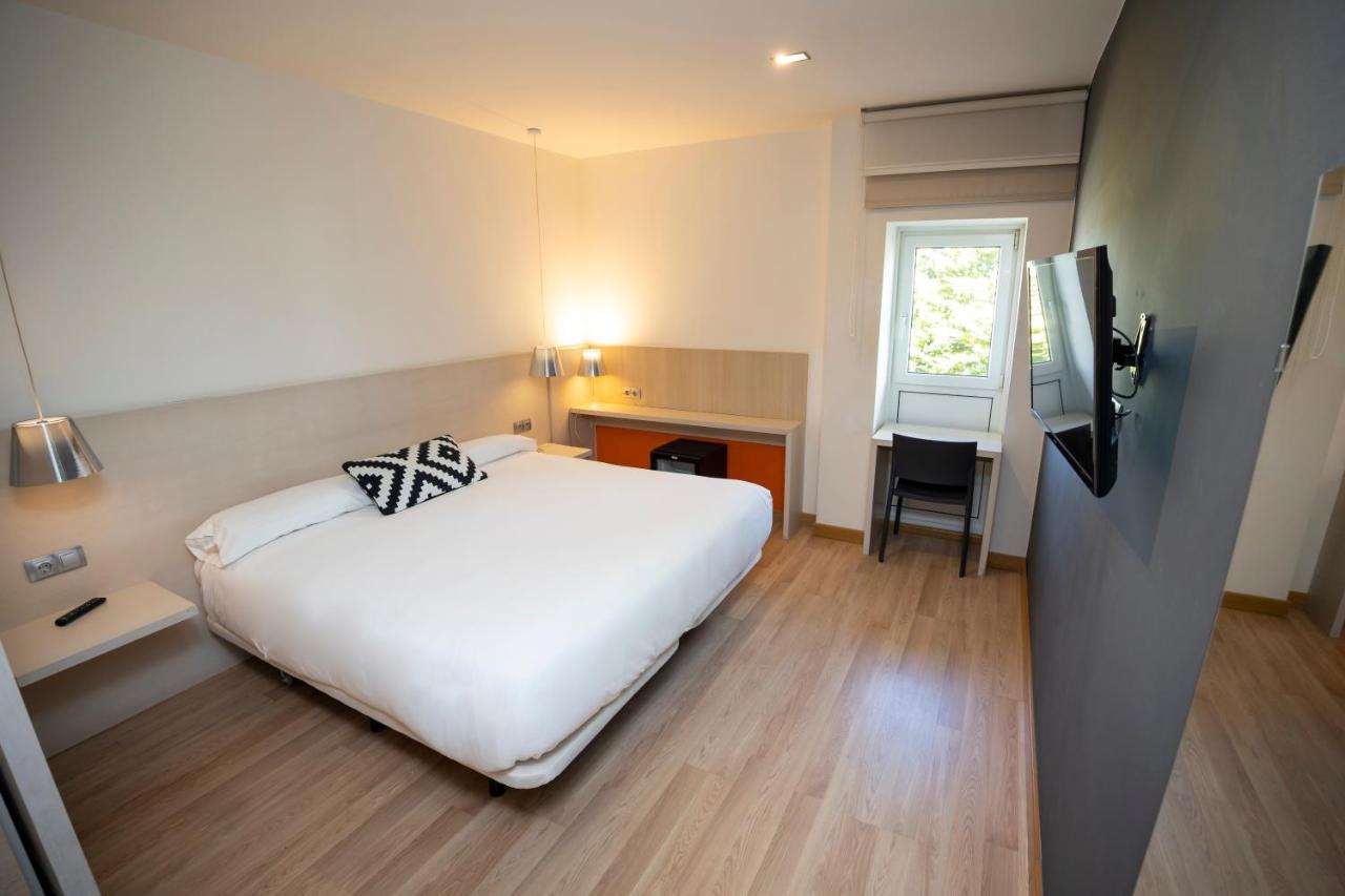 Hotel Restaurante Cadosa Soria Ngoại thất bức ảnh
