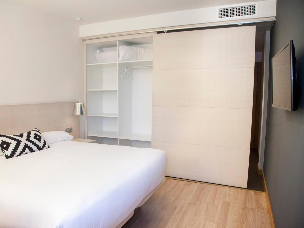 Hotel Restaurante Cadosa Soria Ngoại thất bức ảnh